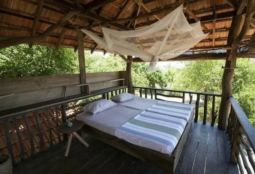 １ベッドルームハウス, Hilltop Cabanas