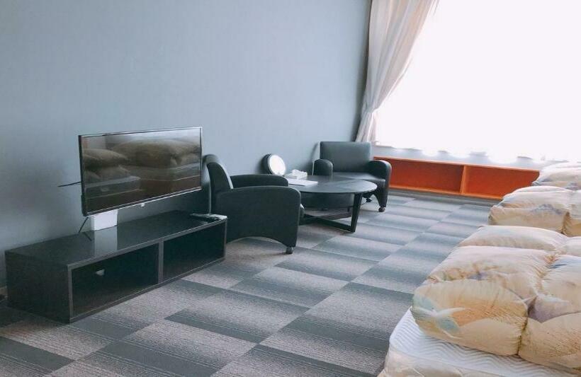 Студия Стандарт, Kibotcha  Hostel