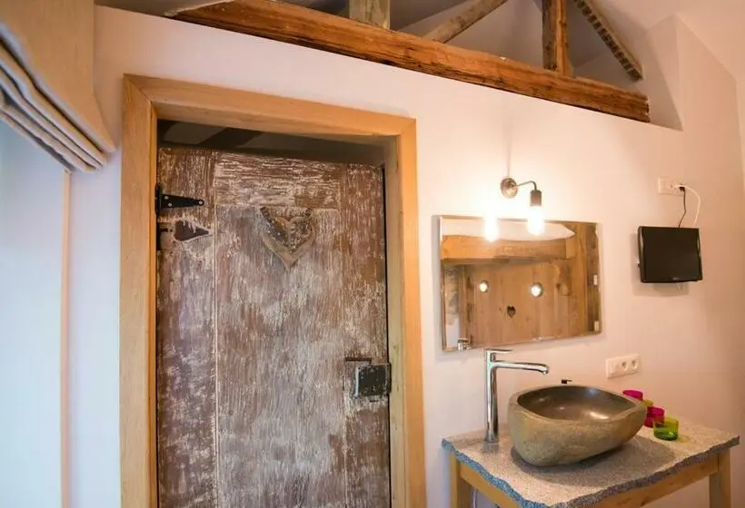スタンダード４人部屋, B&b Le Vieux Marronnier