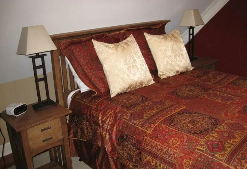 スイート, Genelle House B&b Guest House
