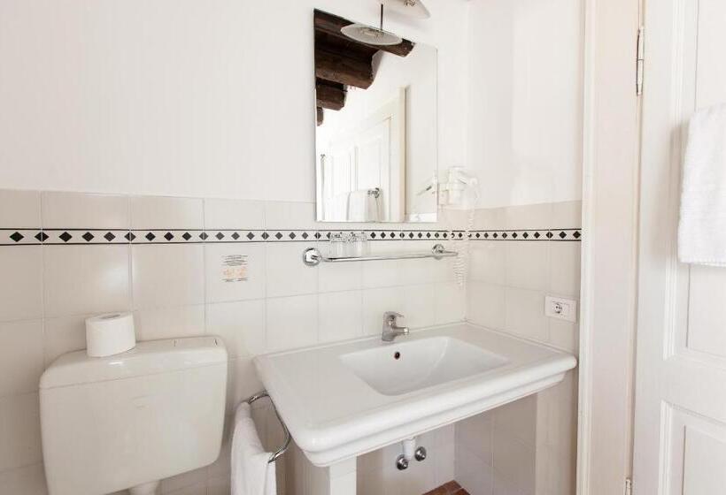 スタンダードシングルルーム, Villa Di Tissano