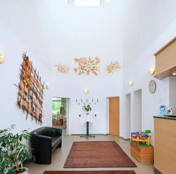 スタンダードトリプルルーム, Motel Hormersdorf