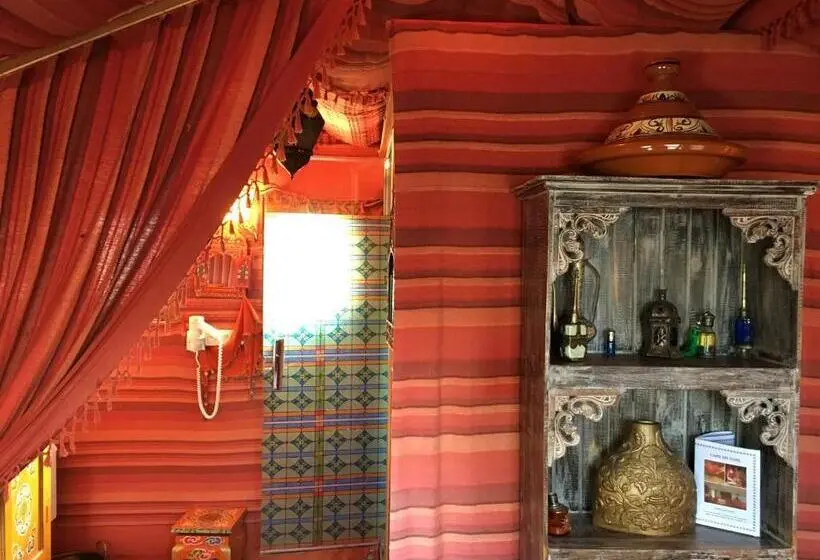 ファミリールーム, Domaine De La Carrauterie By Terre Insolite