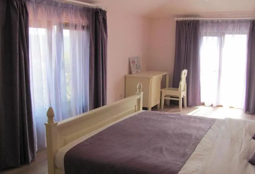 スタンダード４人部屋, Guest House Villa Elma