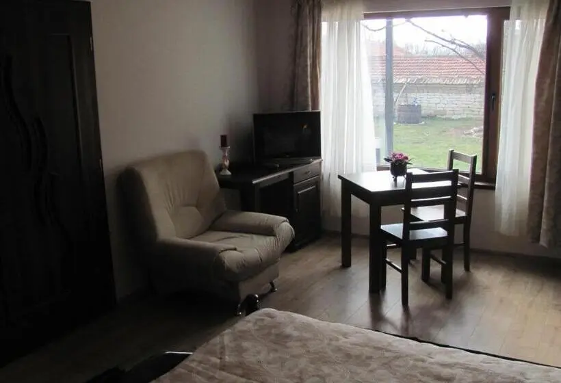 身障者適用キングサイズベッドルーム, Guest House Villa Elma