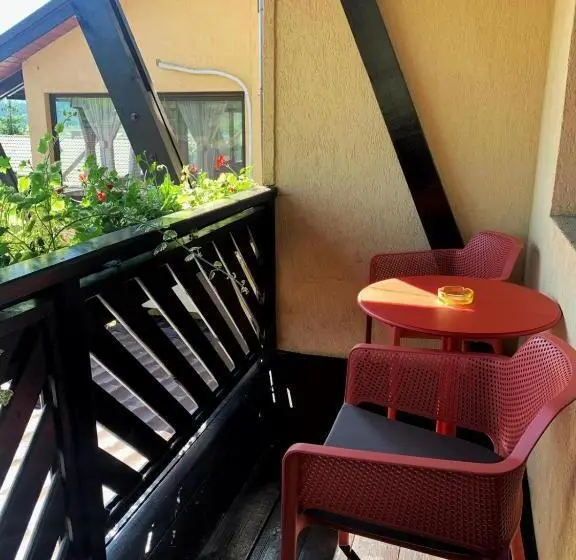 バルコニー付きシングルスタンダードルーム, Pensiunea La Bella Vista