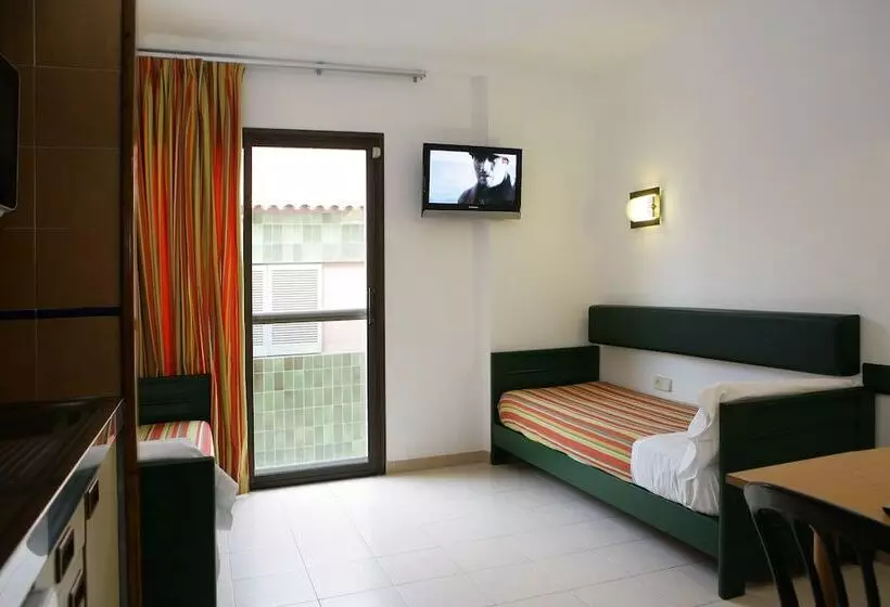 استودیوی استاندارد, Apartaments Rosanna
