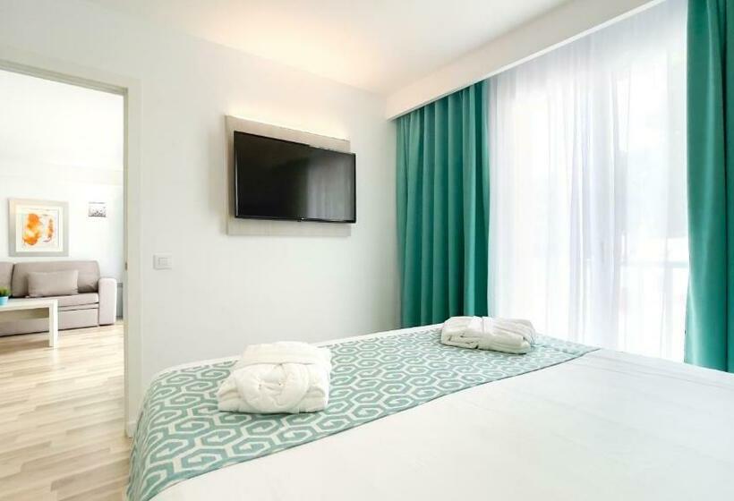 2 Bedroom Apartment, Comitas Floramar