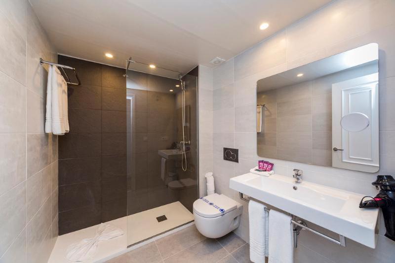 Standard Room, Comitas Floramar