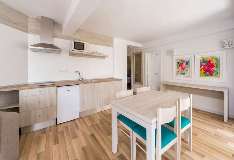 1 Bedroom Apartment, Comitas Floramar