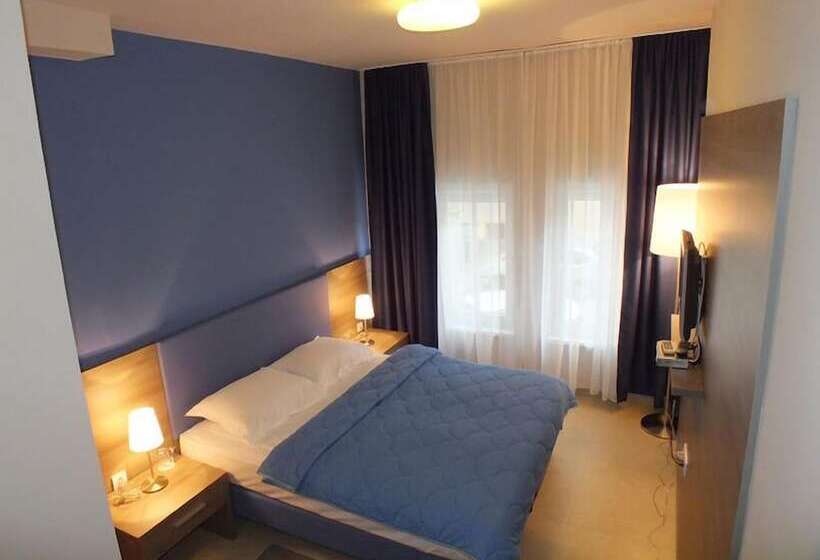 اتاق استاندارد, Garni Hotel Zenit