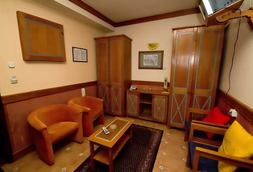 آپارتمان 3 خوابه, Garni Hotel Zenit