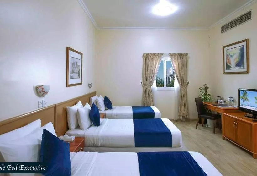 اتاق استاندارد سه نفره, Al Seef