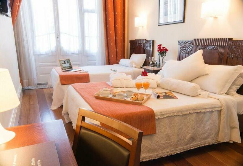 اتاق استاندارد با چشمانداز, Aliados