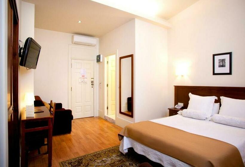 اتاق عادی, Aliados