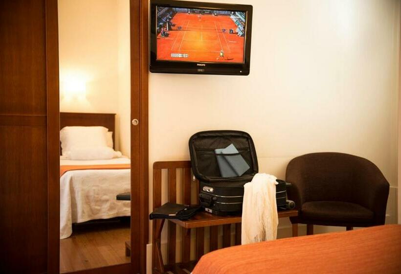 اتاق عادی, Aliados