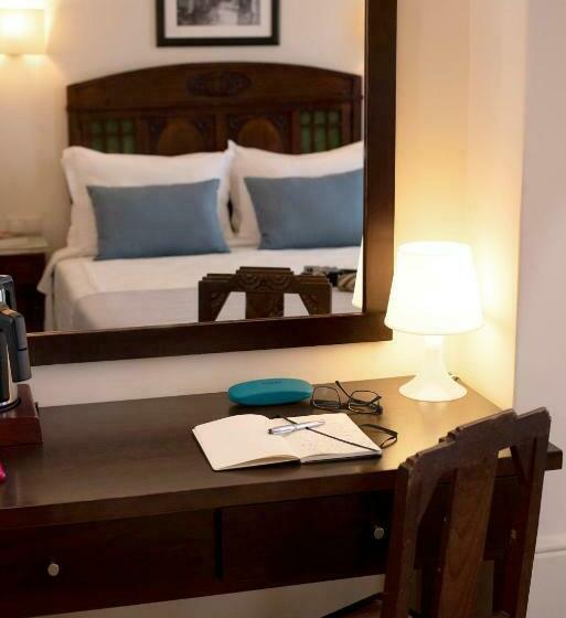 اتاق استاندارد با بالکن, Aliados