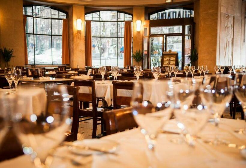 اتاق استاندارد با بالکن, Aliados