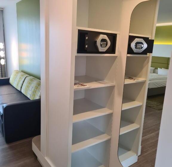 バルコニー付きスーペリアルーム, Am Kaisersaal