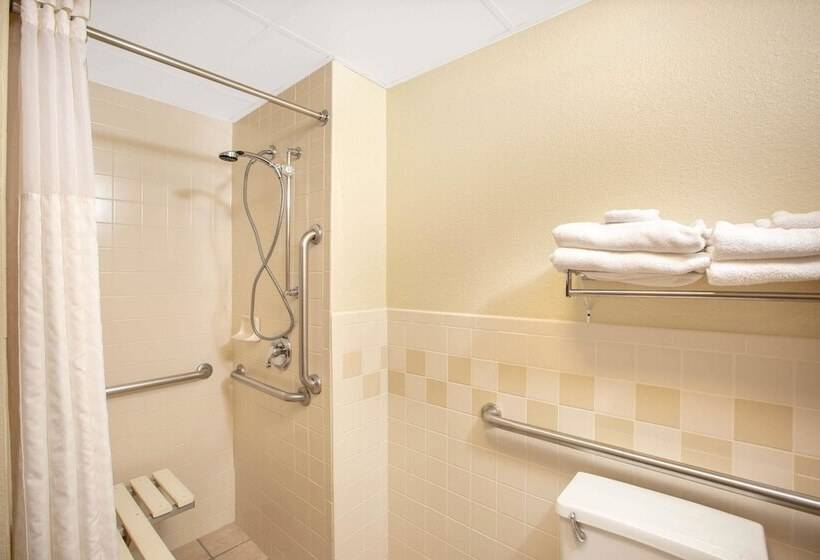 장애인을 위한 스위트, Americinn By Wyndham Lincoln North