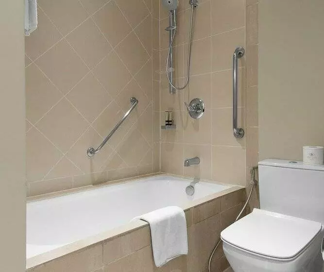 استودیو اجرایی, Ascott Makati