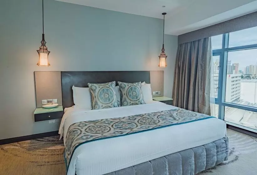 سوییت اجرایی, Ascott Makati