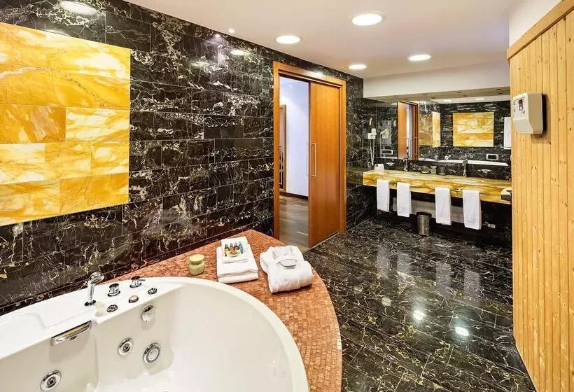 سوئیت پرزیدنت, Austria Trend Hotel Ljubljana