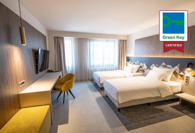 اتاق لوکس, Austria Trend Hotel Ljubljana