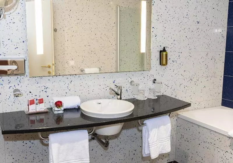 اتاق اجرایی سه نفره, Austria Trend Hotel Ljubljana