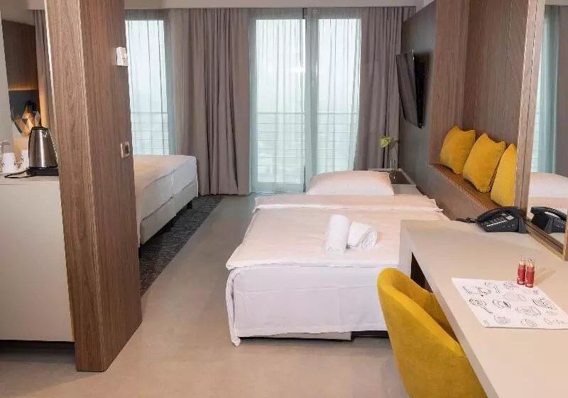 اتاق اجرایی سه نفره, Austria Trend Hotel Ljubljana