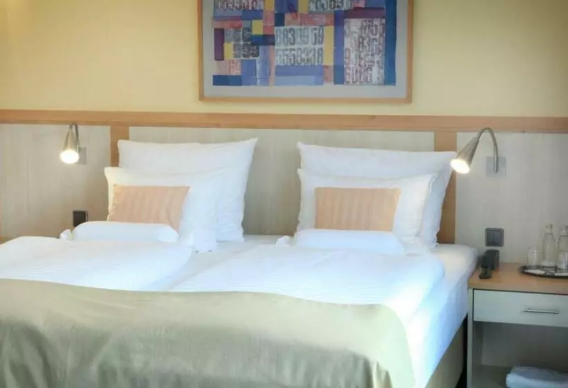 スタンダードルーム, Lindner Hotel Cologne Am Dom, Part Of Jdv By Hyatt