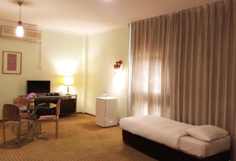 سوییت, Oriental Palace