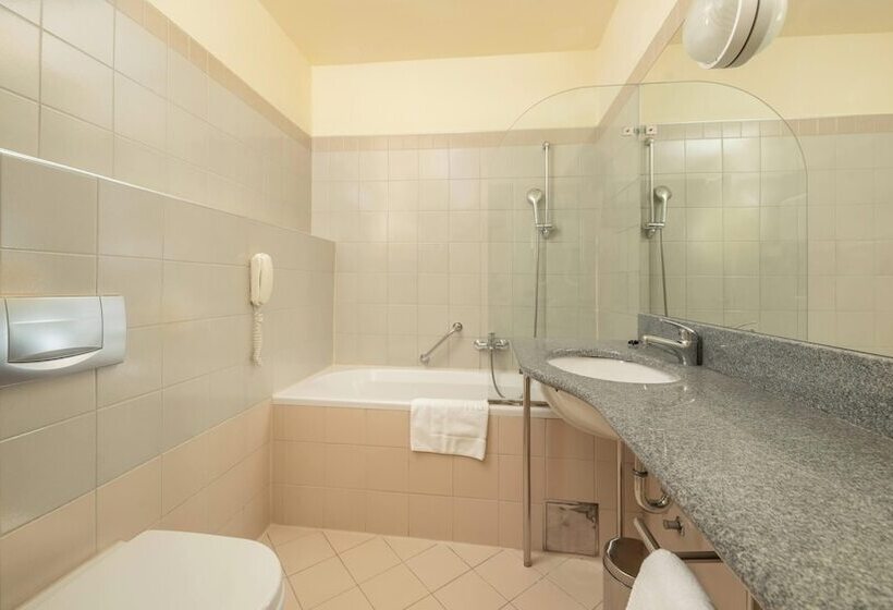 غرفة سوبيريور, Plitvice