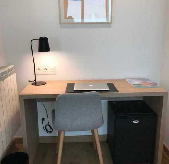 اتاق خانوادگی با چشمانداز دریا, Principe De Asturias