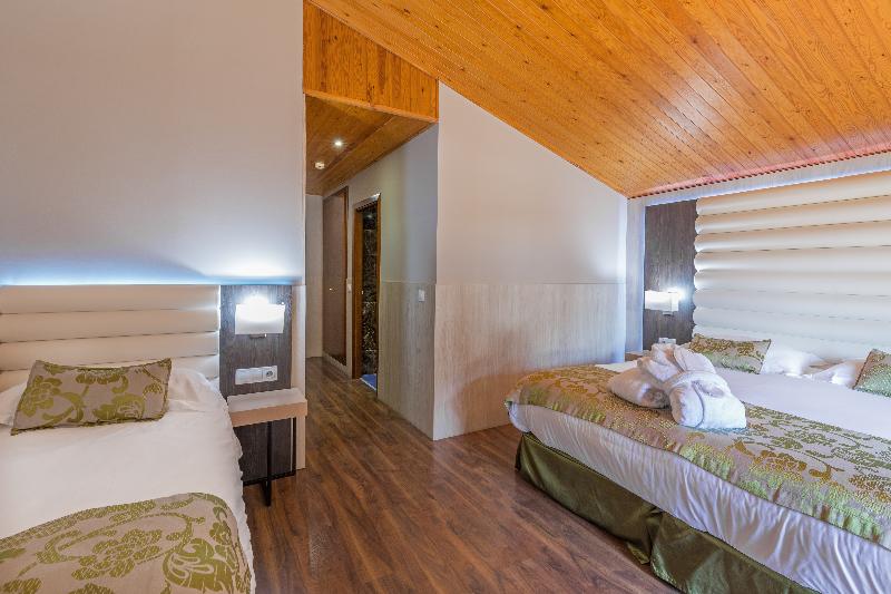 اتاق استاندارد سه نفره, Princesa Parc