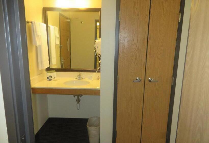 غرفة قياسية سرير كينج, Americinn By Wyndham Rice Lake