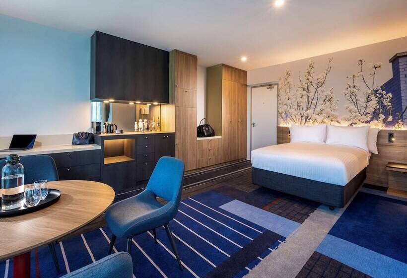 جناح إدارى, Novotel Melbourne Preston