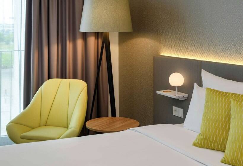 高级大房间, Novotel München Messe