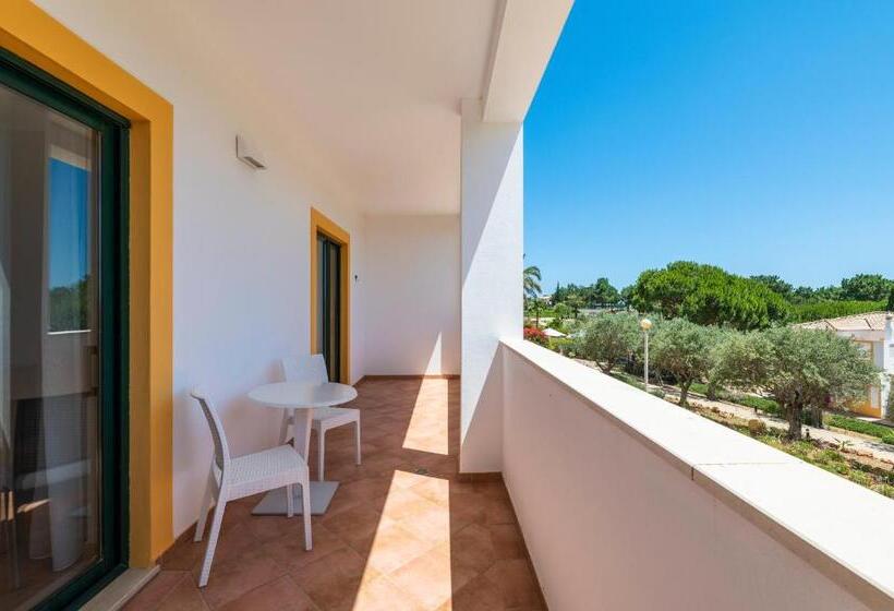 سوییت خانوادگی, Vale D El Rei Hotel & Villas