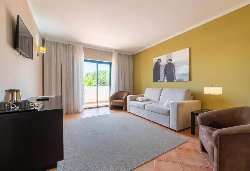 سوییت خانوادگی, Vale D El Rei Hotel & Villas