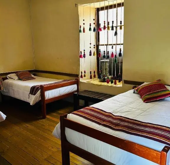 اتاق استاندارد سه نفره, Casona Checacupe