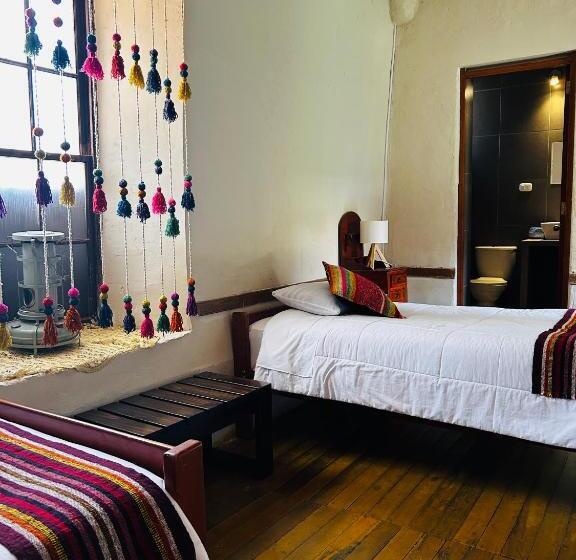 スタンダードトリプルルーム, Casona Checacupe