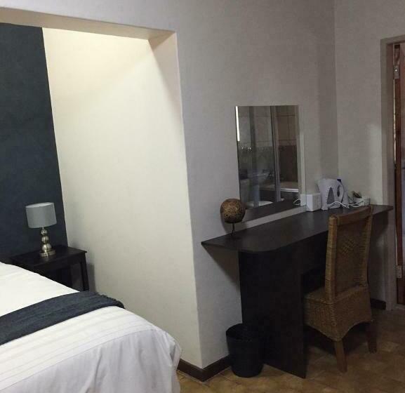 غرفة ديلوكس سرير كينج, Baobab Lane Lodge