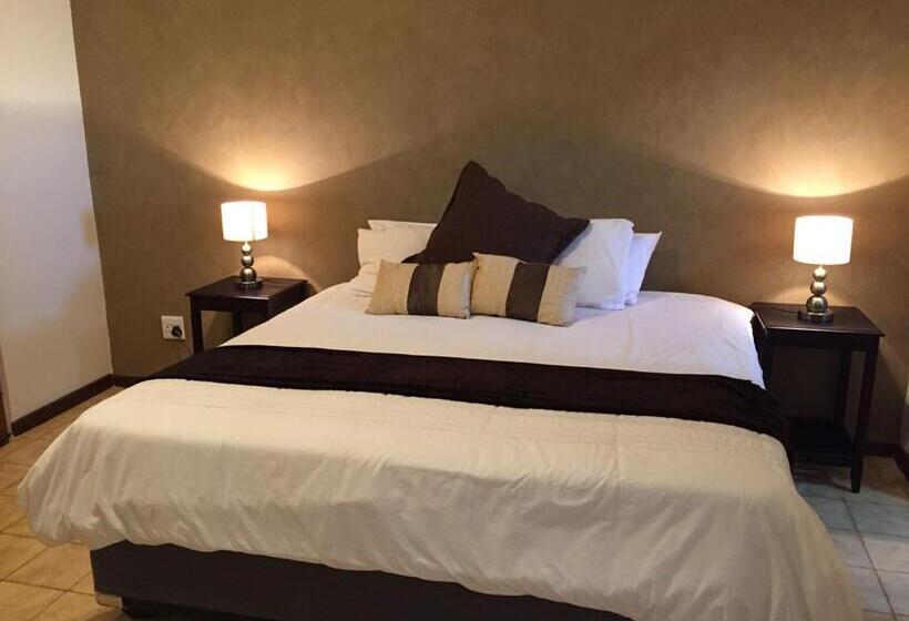 غرفة ديلوكس سرير كينج, Baobab Lane Lodge