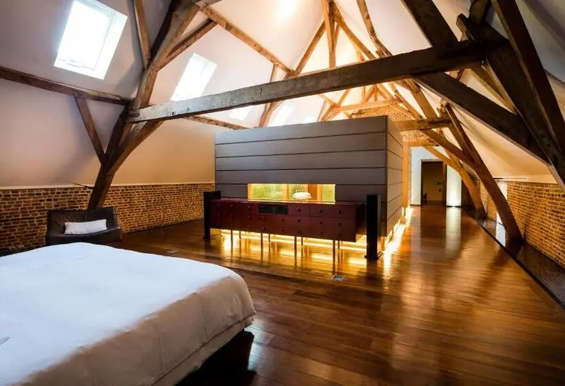 キングサイズベッドのスタンダードルーム, Indrani Lodge