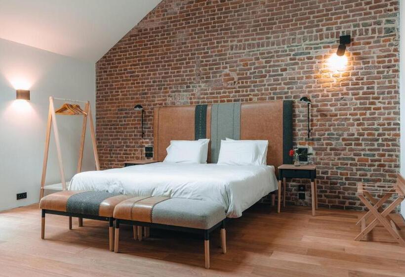 スタンダードルーム, Indrani Lodge