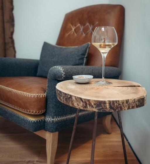 スタンダードルーム, Indrani Lodge