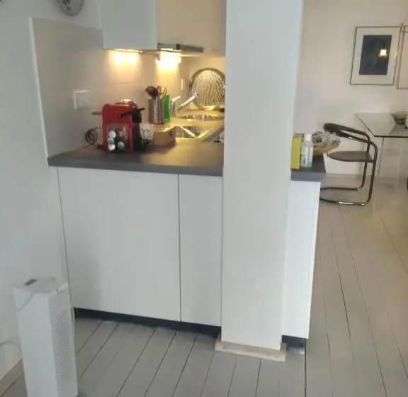1 Bedroom Apartment Lake View, Swiss Borzoi House