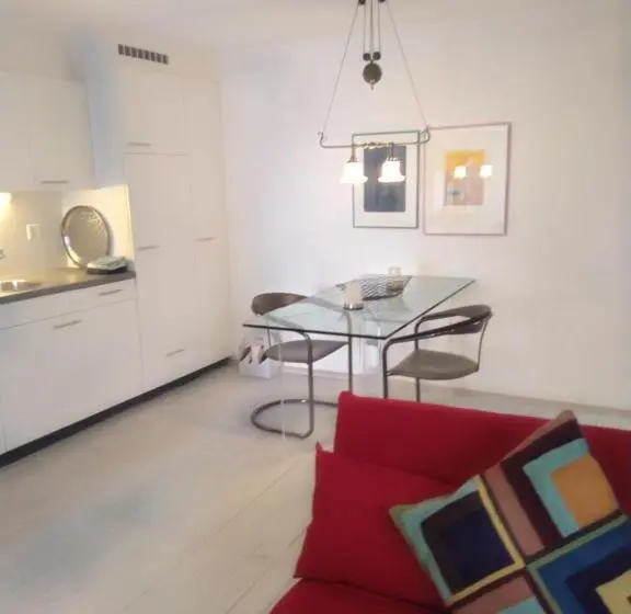 1 Bedroom Apartment Lake View, Swiss Borzoi House