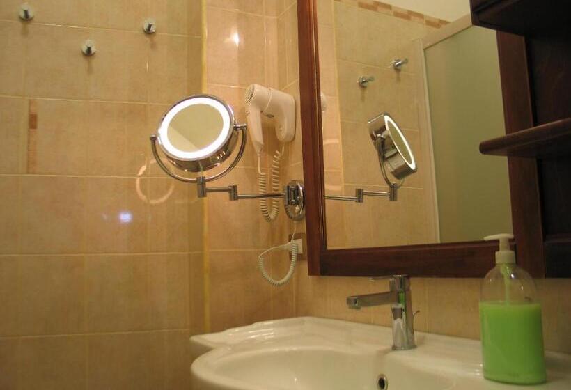 스탠다드 발코니 룸, Bed & Breakfast Minu